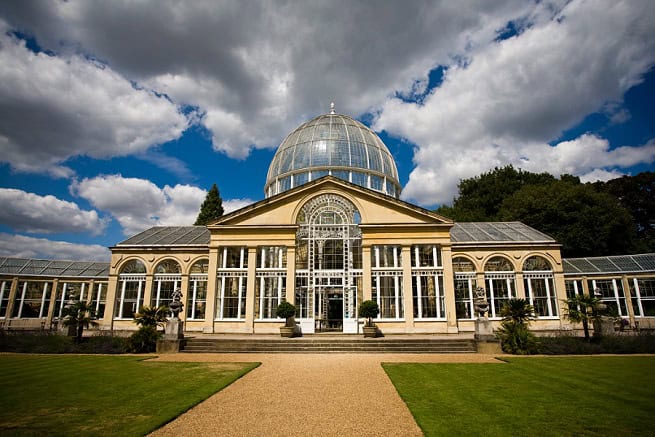 Features a wedding venue needs in 2016 | Kelly Chandler