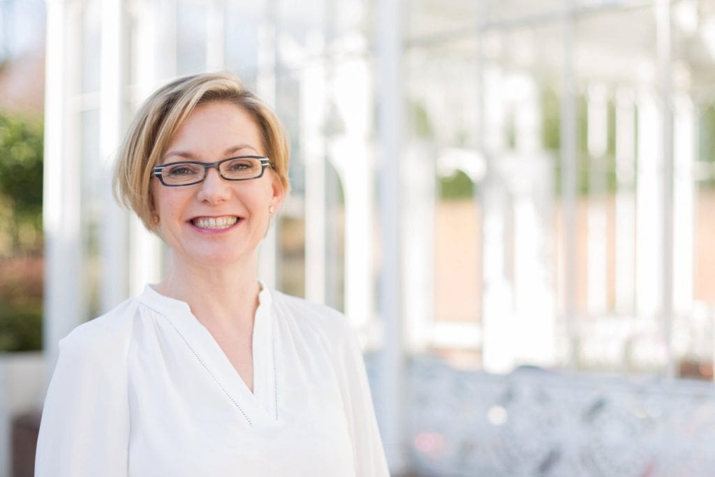 Kelly Chandler Consuting Wedding Venue Specialist